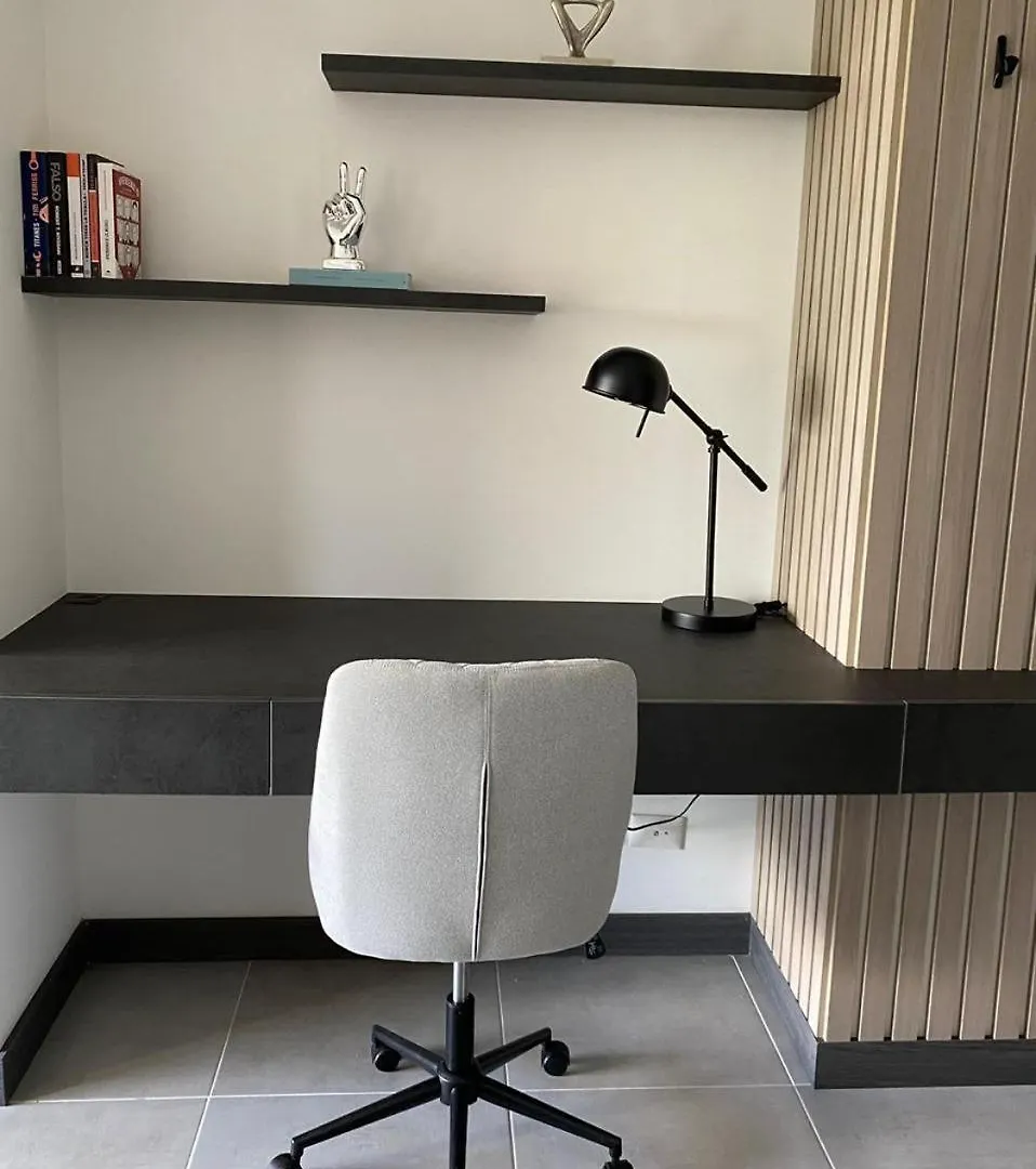 Comodo Y Completo Apartamento Cerca A Provenza Medellín 0*,  Kolombiya