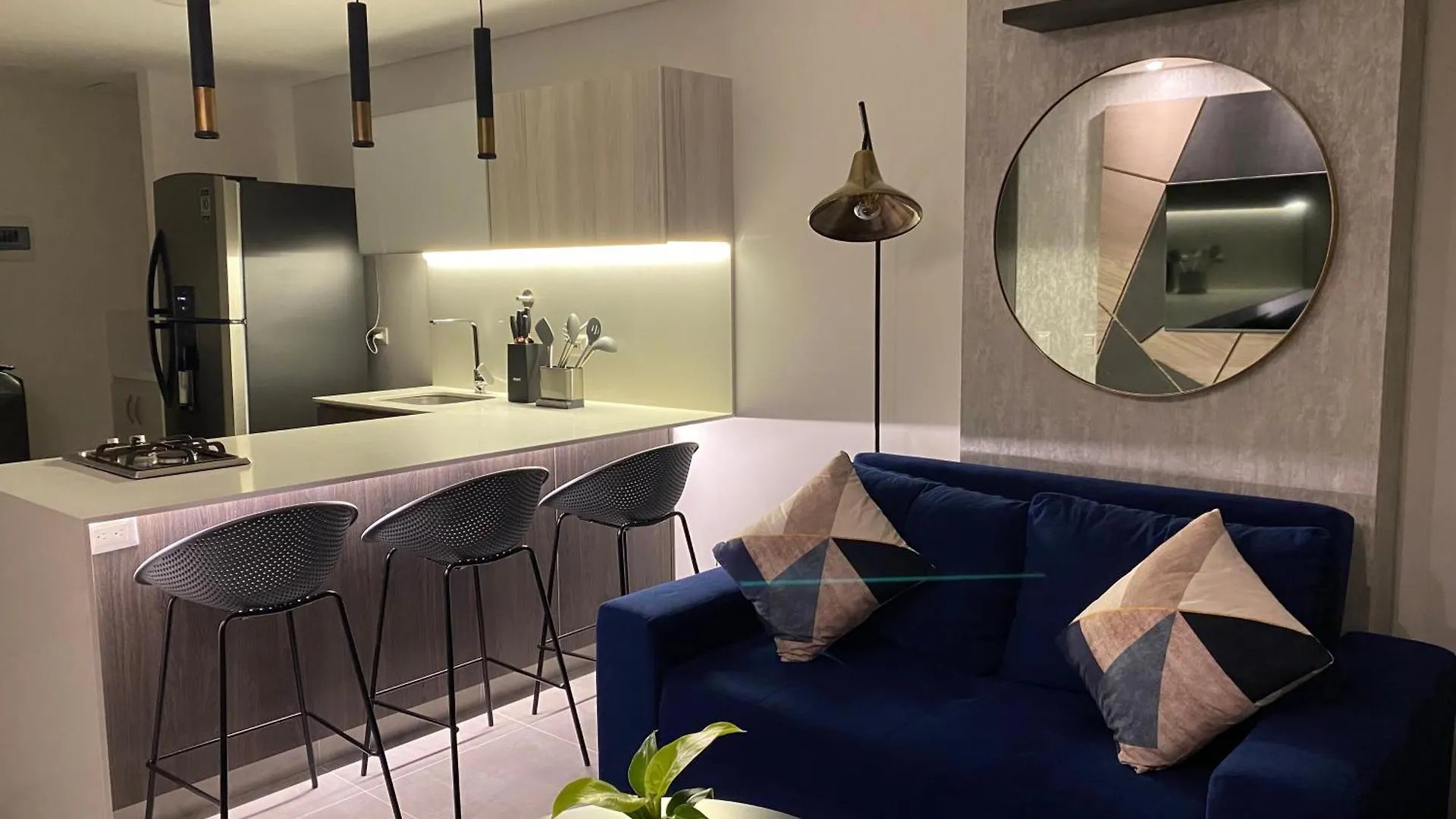Comodo Y Completo Apartamento Cerca A Provenza Medellín
